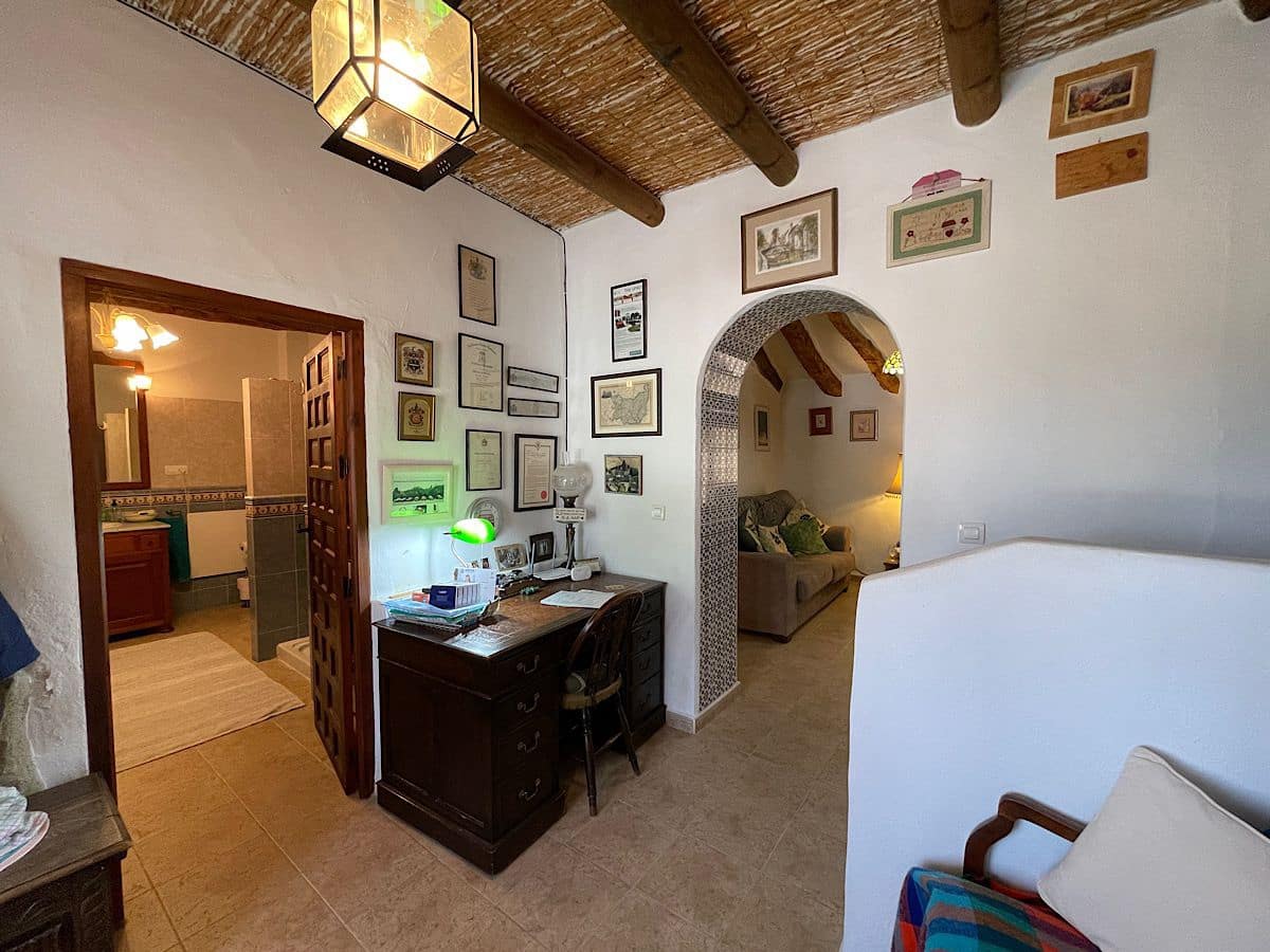 3 bedroom Finca/Country House for sale in Sorbas with garage - € 210,000 (Ref: 9253657)