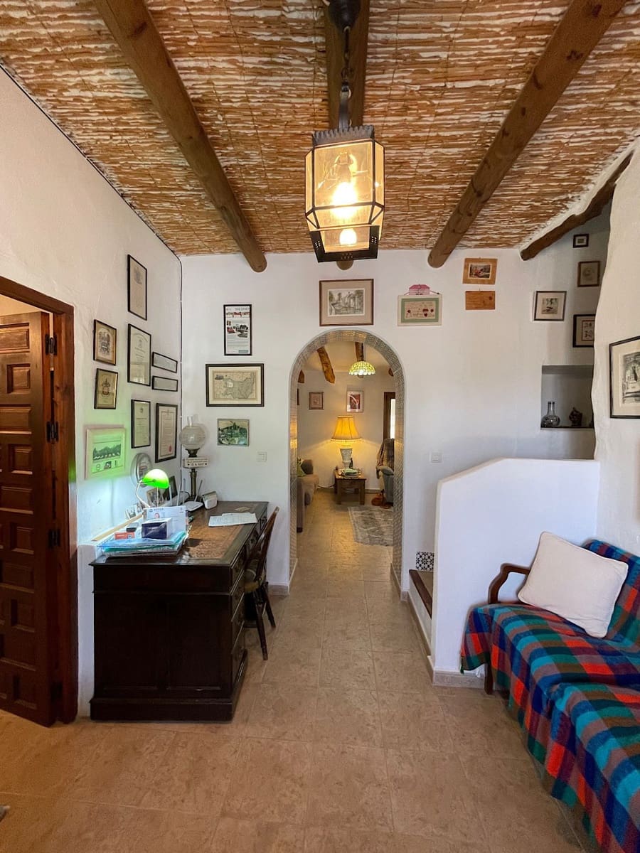 3 bedroom Finca/Country House for sale in Sorbas with garage - € 210,000 (Ref: 9253657)