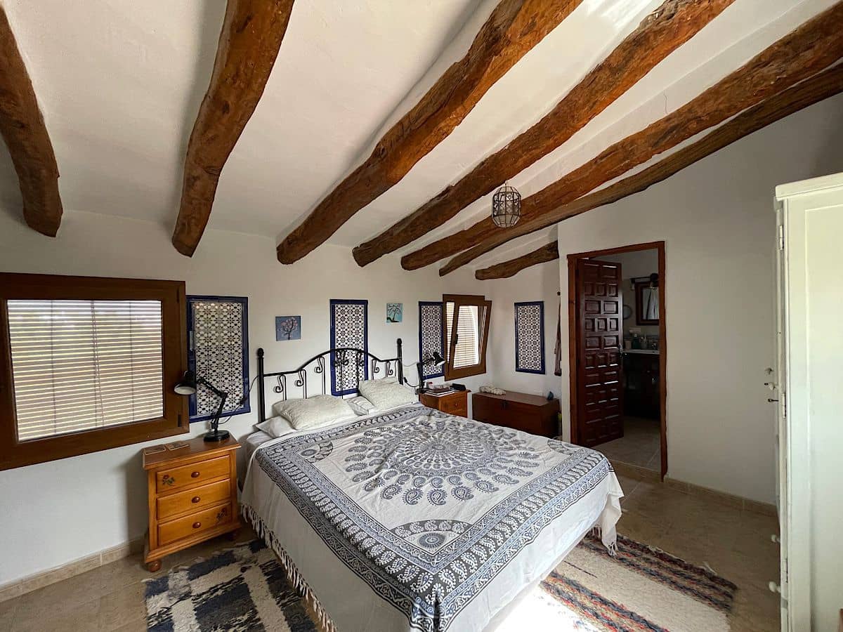 3 bedroom Finca/Country House for sale in Sorbas with garage - € 210,000 (Ref: 9253657)