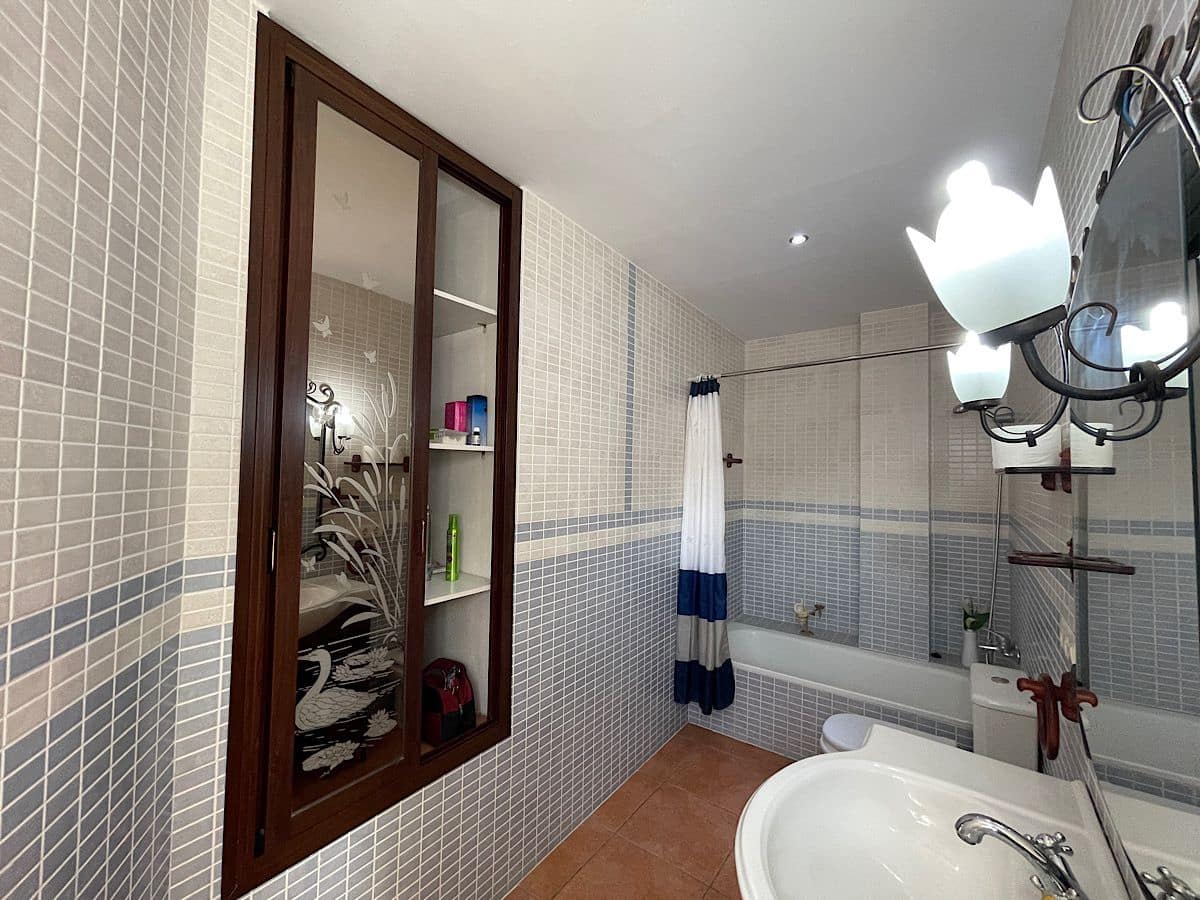 4 quarto Quinta/Casa Rural para venda em Sorbas com garagem - 220 000 € (Ref: 9294213)