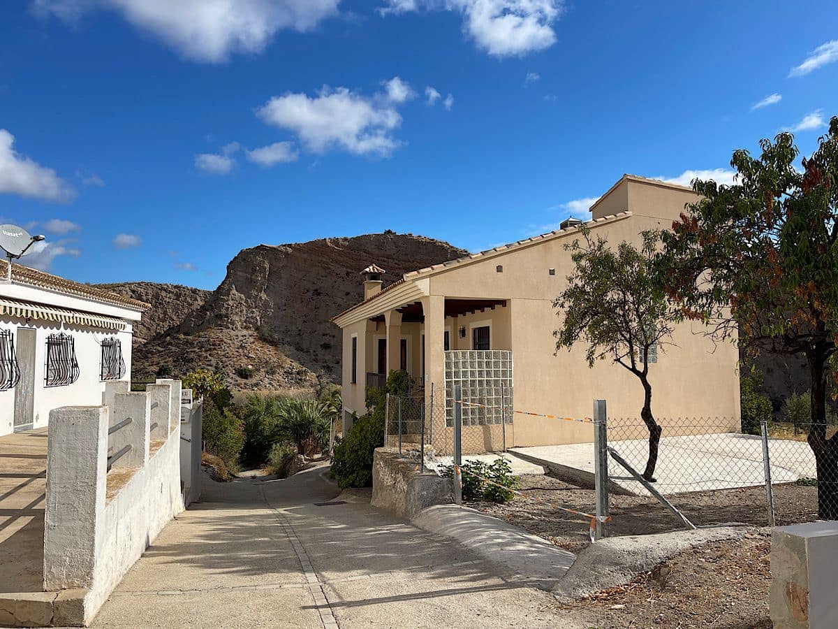 4 quarto Quinta/Casa Rural para venda em Sorbas com garagem - 220 000 € (Ref: 9294213)