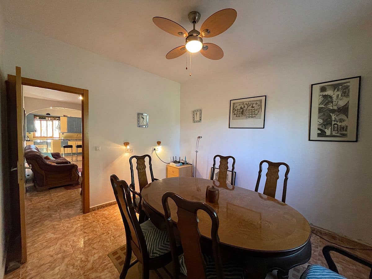 4 soveværelse Finca/Landehus til salg i Tabernas - € 190.000 (Ref: 9356830)