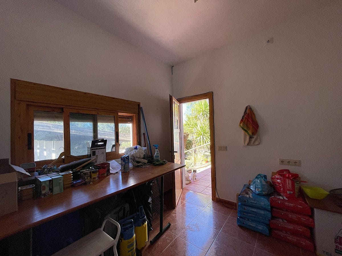 4 soveværelse Finca/Landehus til salg i Tabernas - € 190.000 (Ref: 9356830)