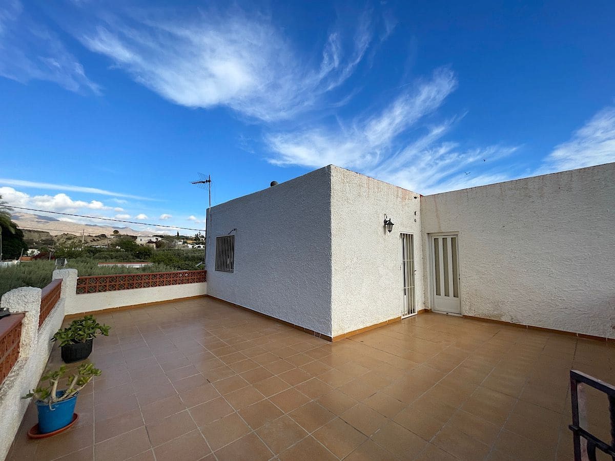 3 soveværelse Finca/Landehus til salg i Pechina - € 180.000 (Ref: 9357240)