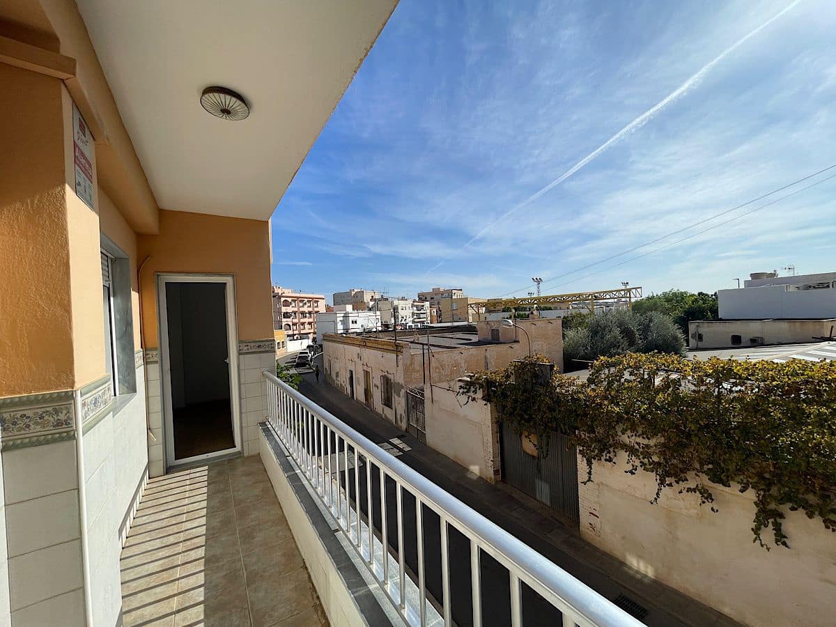 4 bedroom Townhouse for sale in Pechina - € 209,000 (Ref: 9409226)