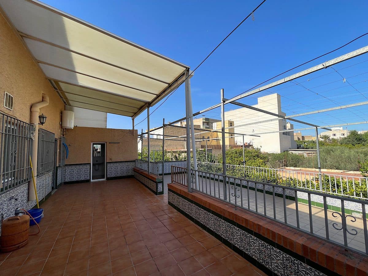 4 bedroom Townhouse for sale in Pechina - € 209,000 (Ref: 9409226)