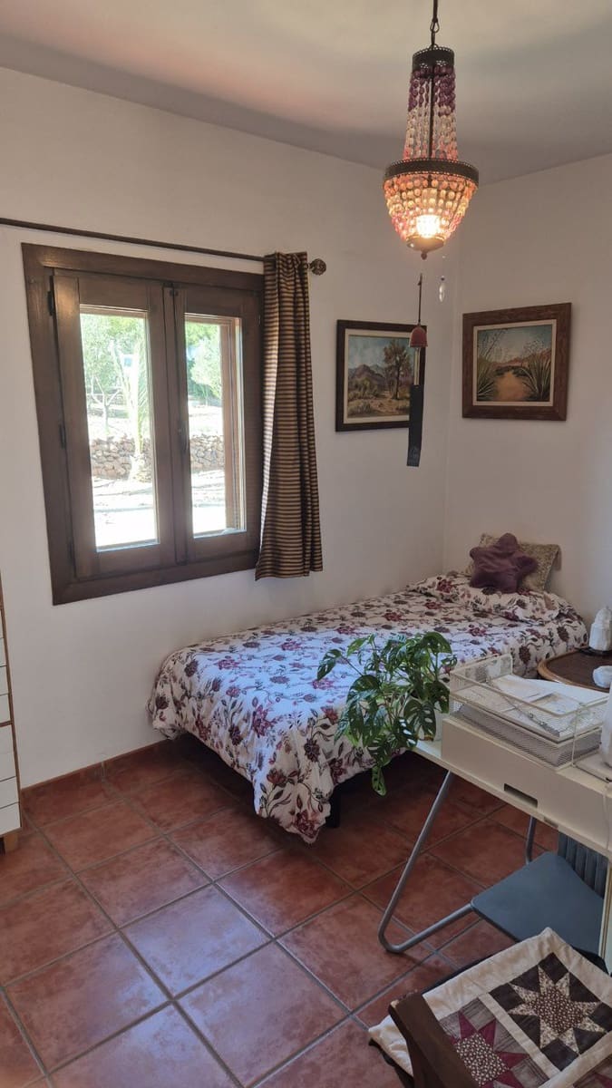 5 soveværelse Finca/Landehus til salg i El Cabo de Gata med garage - € 459.000 (Ref: 9450103)