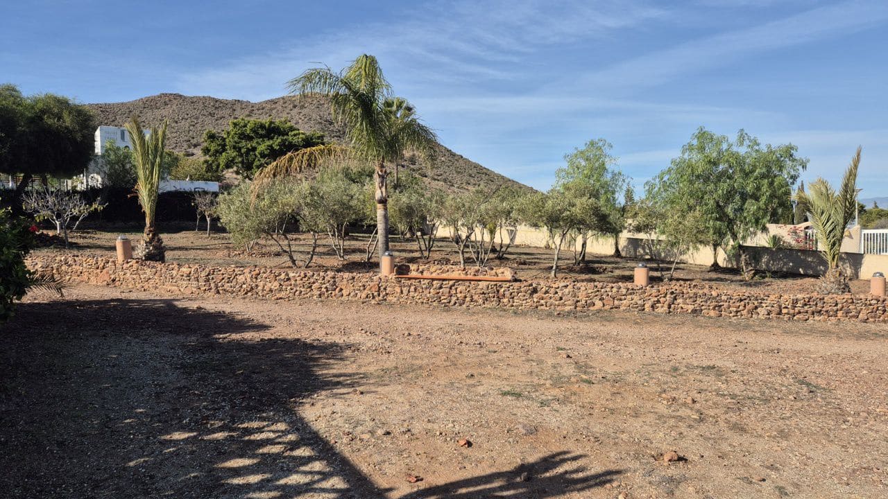 5 soveværelse Finca/Landehus til salg i El Cabo de Gata med garage - € 459.000 (Ref: 9450103)