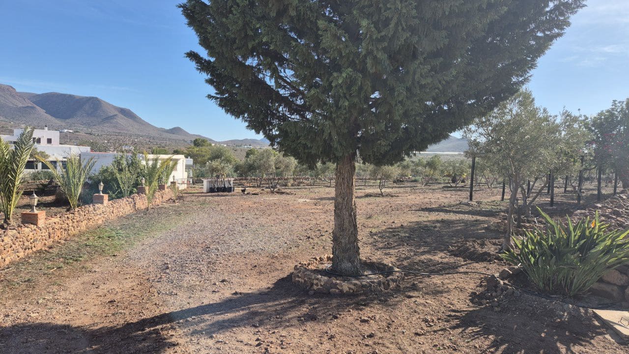 5 soveværelse Finca/Landehus til salg i El Cabo de Gata med garage - € 459.000 (Ref: 9450103)