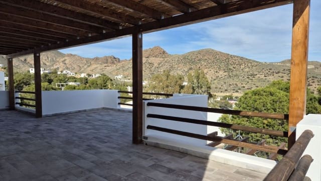 4 soveværelse Byhus til salg i Las Negras, Níjar - € 599.995 (Ref: 9535588)