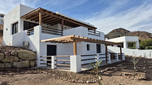 4 soveværelse Byhus til salg i Las Negras, Níjar - € 599.995 (Ref: 9535588)