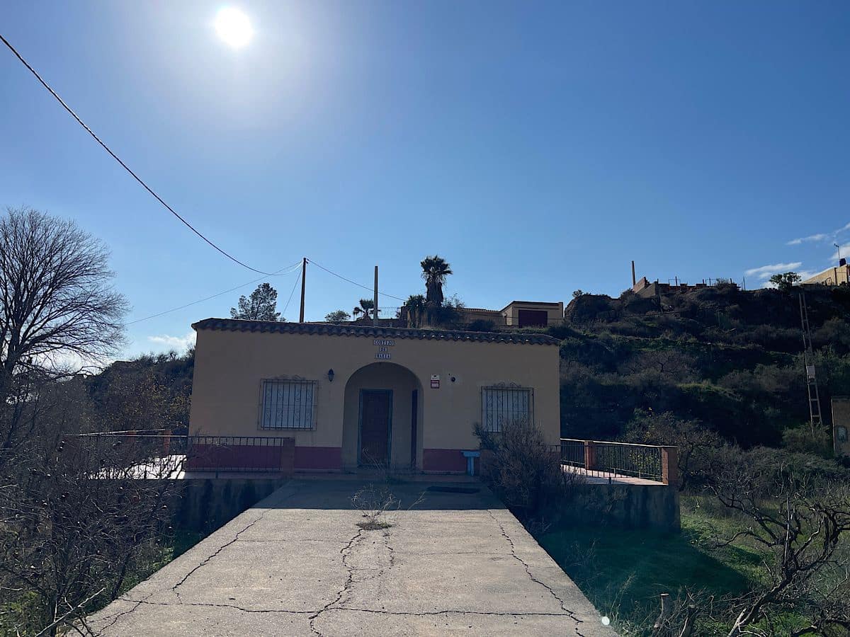 3 sypialnia Finka/Dom wiejski na sprzedaż w Gador z garażem - 250 000 € (Ref: 9576252)