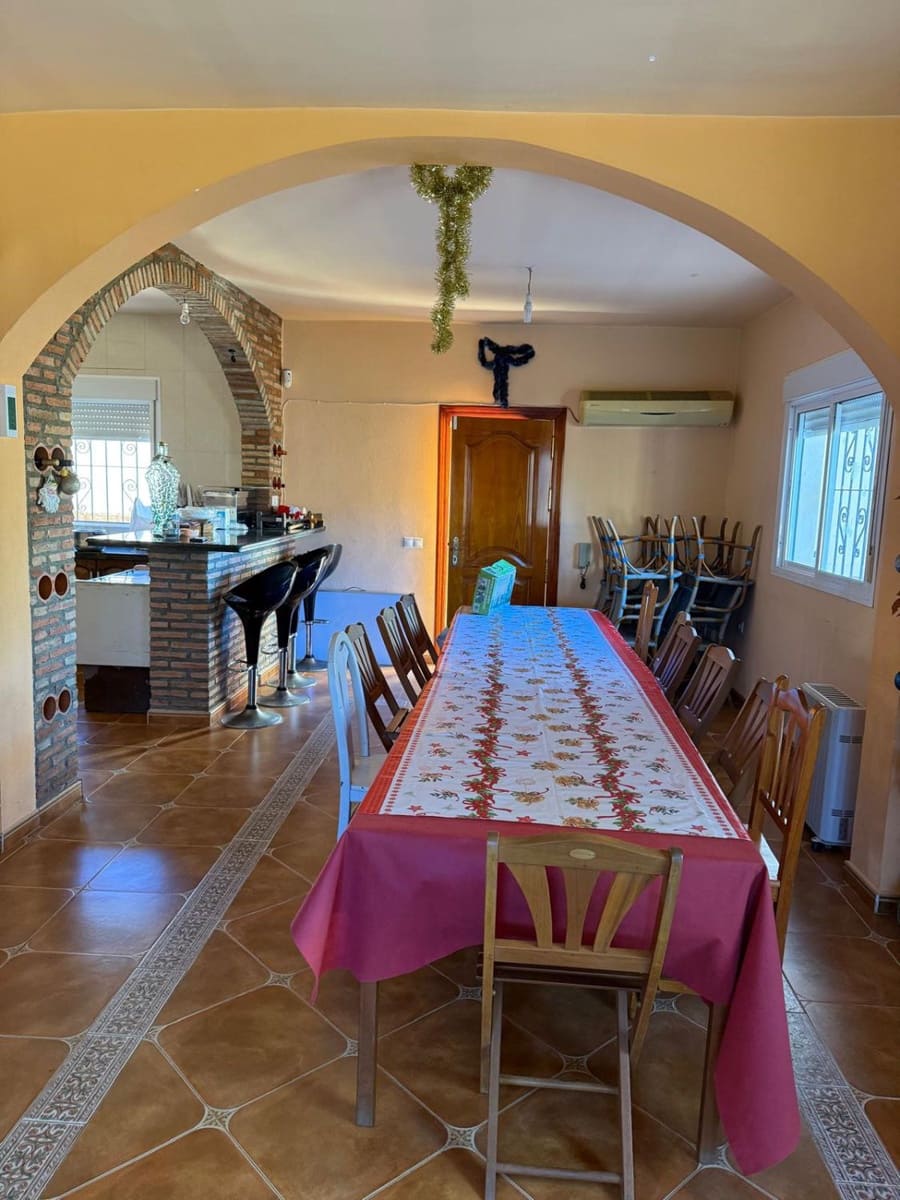 3 sypialnia Finka/Dom wiejski na sprzedaż w Gador z garażem - 250 000 € (Ref: 9576252)