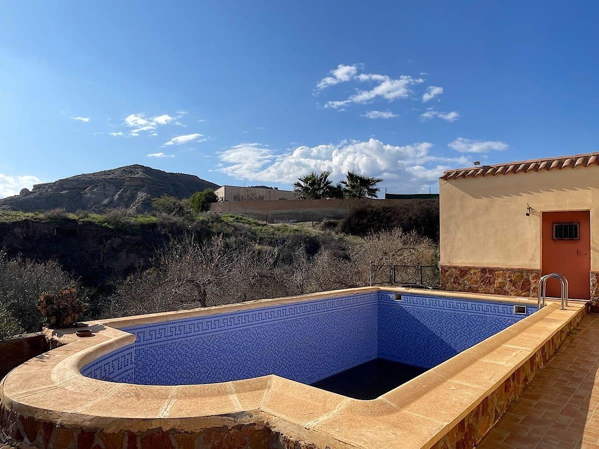 3 sypialnia Finka/Dom wiejski na sprzedaż w Gador z garażem - 250 000 € (Ref: 9576252)