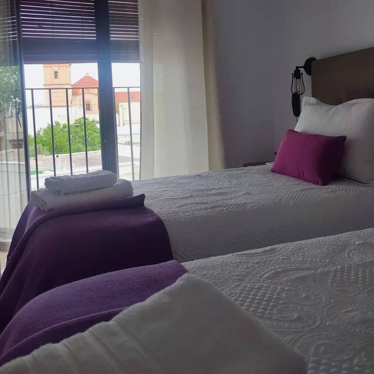 4 bedroom Hotel for sale in Lucainena de las Torres - € 370,000 (Ref: 9729254)