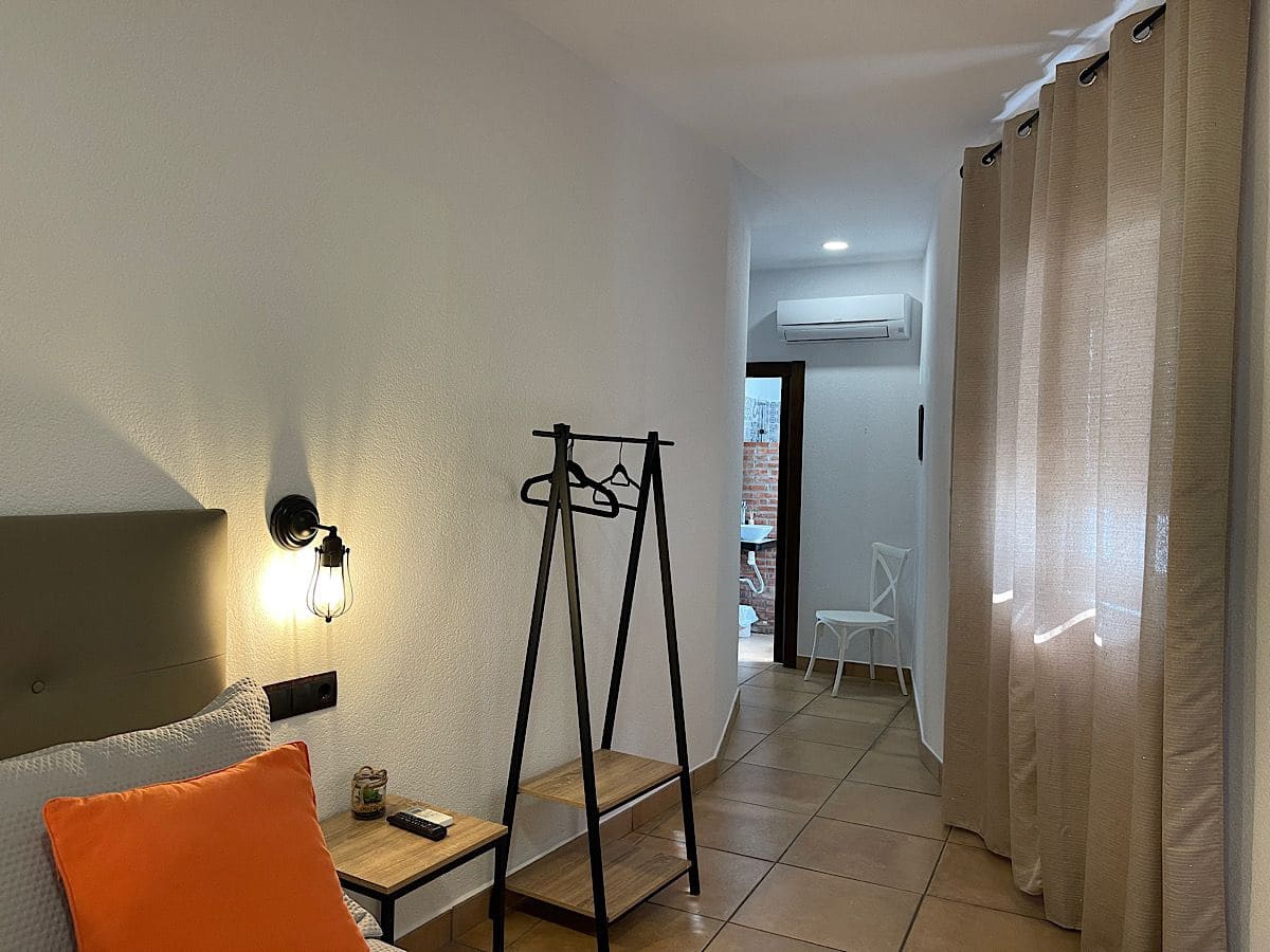 4 bedroom Hotel for sale in Lucainena de las Torres - € 370,000 (Ref: 9729254)