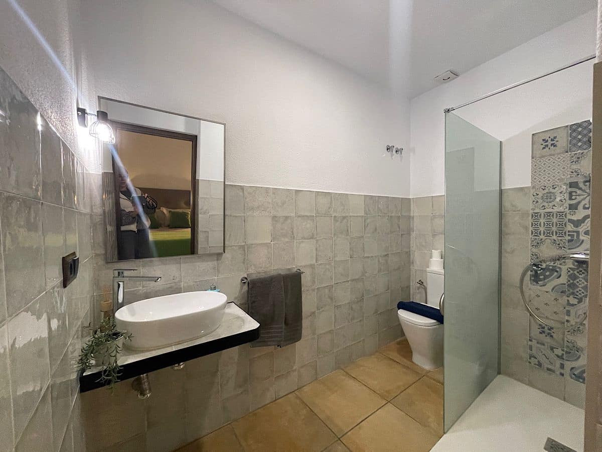 4 bedroom Hotel for sale in Lucainena de las Torres - € 370,000 (Ref: 9729254)