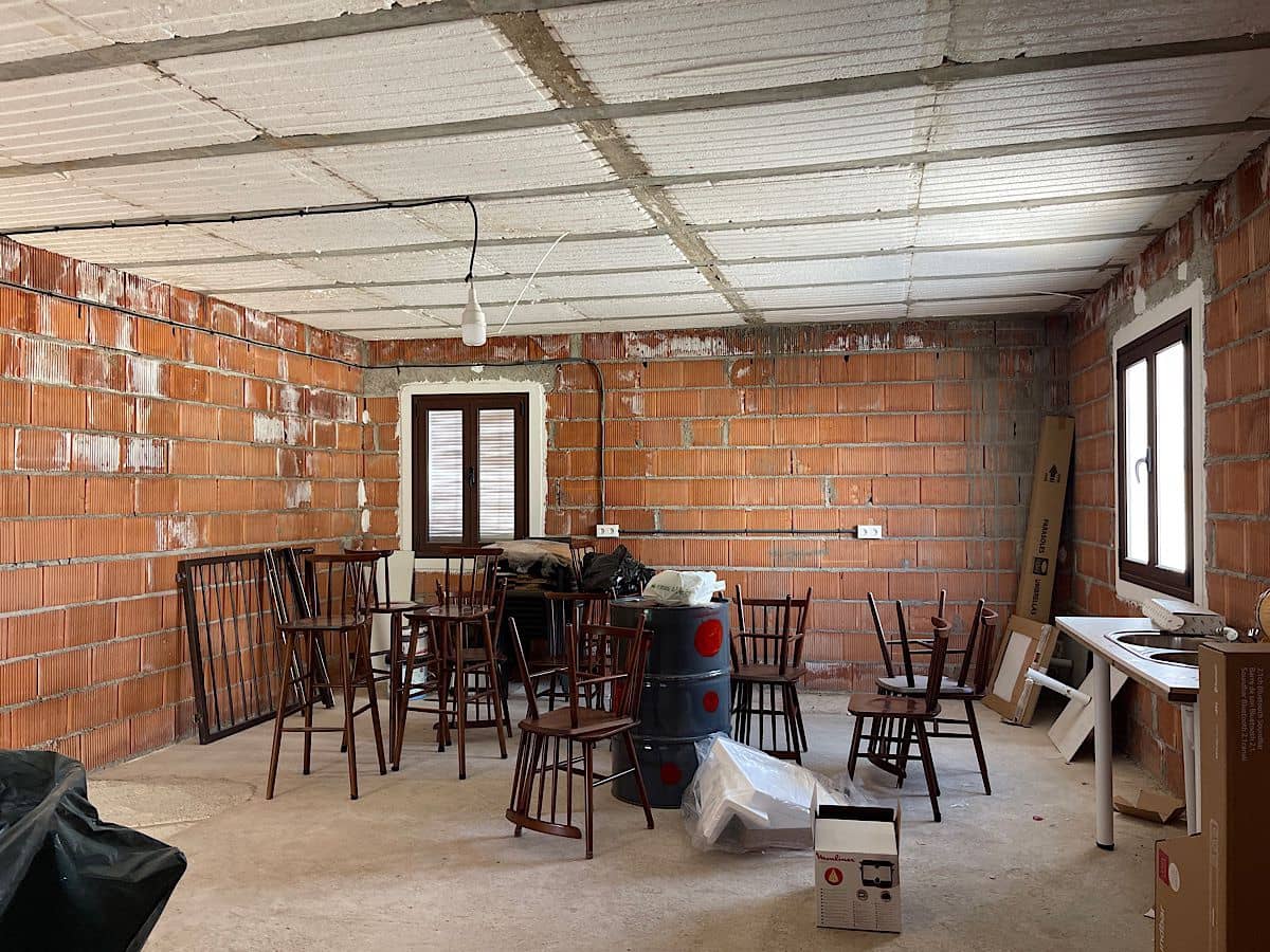 4 bedroom Hotel for sale in Lucainena de las Torres - € 370,000 (Ref: 9729254)