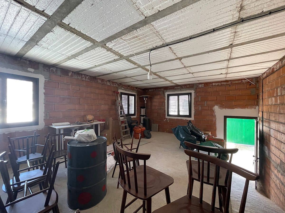 4 bedroom Hotel for sale in Lucainena de las Torres - € 370,000 (Ref: 9729254)