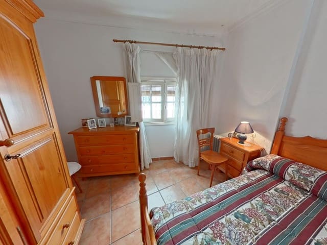 Casa de 3 habitaciones en Sorbas en venta - 59.000 € (Ref: 9794362)