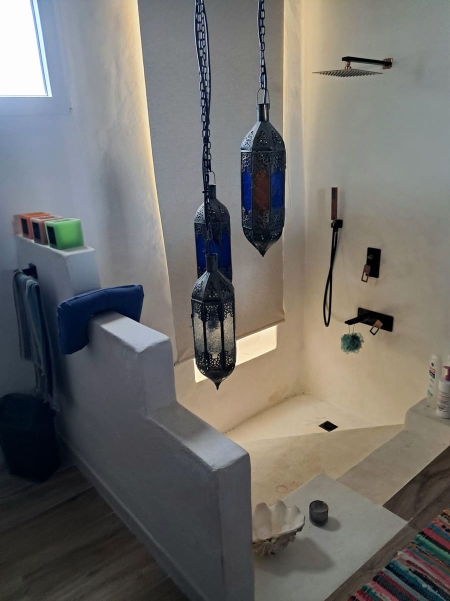 4 bedroom Finca/Country House for sale in Agua Amarga - € 864,000 (Ref: 9811406)