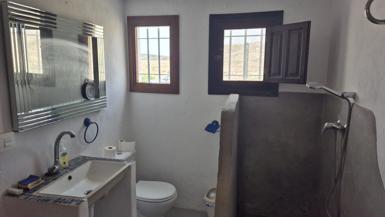 4 bedroom Finca/Country House for sale in Agua Amarga - € 864,000 (Ref: 9811406)