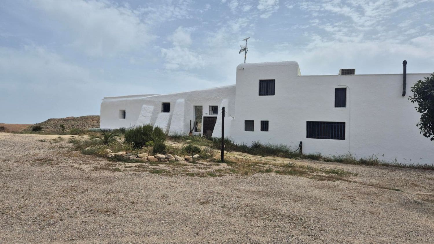 4 bedroom Finca/Country House for sale in Agua Amarga - € 864,000 (Ref: 9811406)