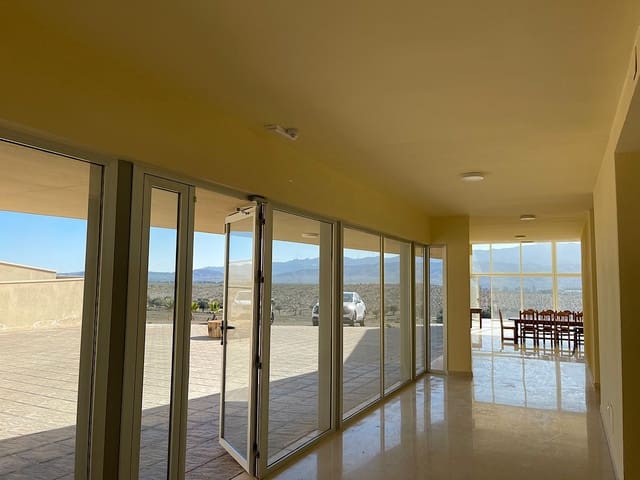 3 sovrum Finca/Hus på landet till salu i Tabernas - 695 000 € (Ref: 9814266)