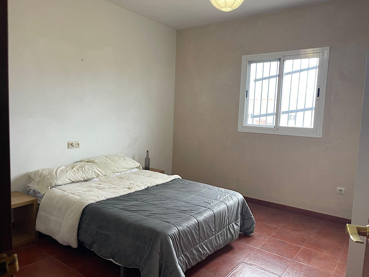 6 bedroom Finca/Country House for sale in Tabernas - € 165,000 (Ref: 9827088)