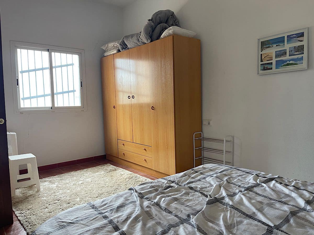 6 bedroom Finca/Country House for sale in Tabernas - € 165,000 (Ref: 9827088)