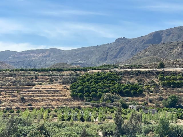 Finca/Casa Rural de 2 habitaciones en Bentarique en venta con garaje - 265.000 € (Ref: 9840259)