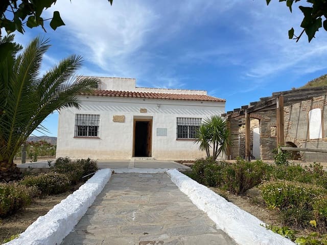 2 slaapkamer Finca/Landhuis te koop in Sorbas - € 210.000 (Ref: 9930338)