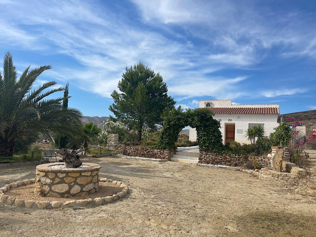 2 bedroom Finca/Country House for sale in Sorbas - € 210,000 (Ref: 9930338)