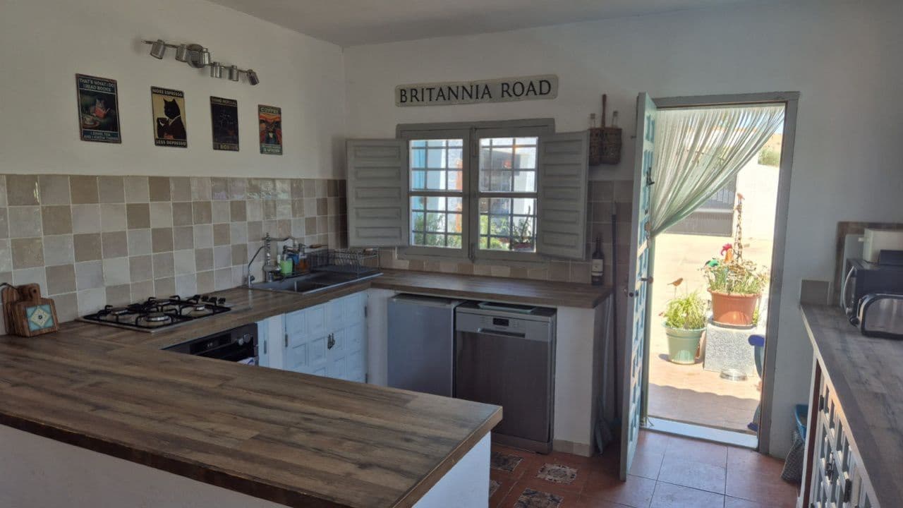 3 soveværelse Finca/Landehus til salg i Tabernas med swimmingpool garage - € 295.000 (Ref: 9959382)
