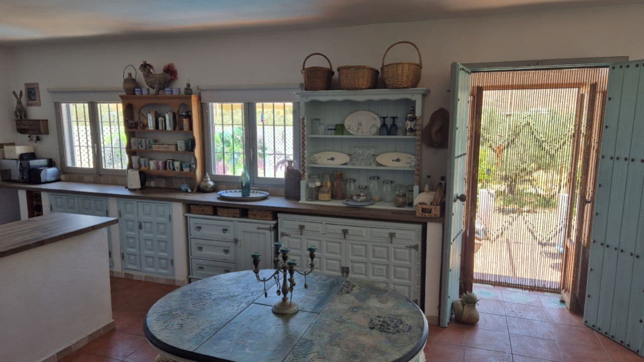 3 soveværelse Finca/Landehus til salg i Tabernas med swimmingpool garage - € 295.000 (Ref: 9959382)