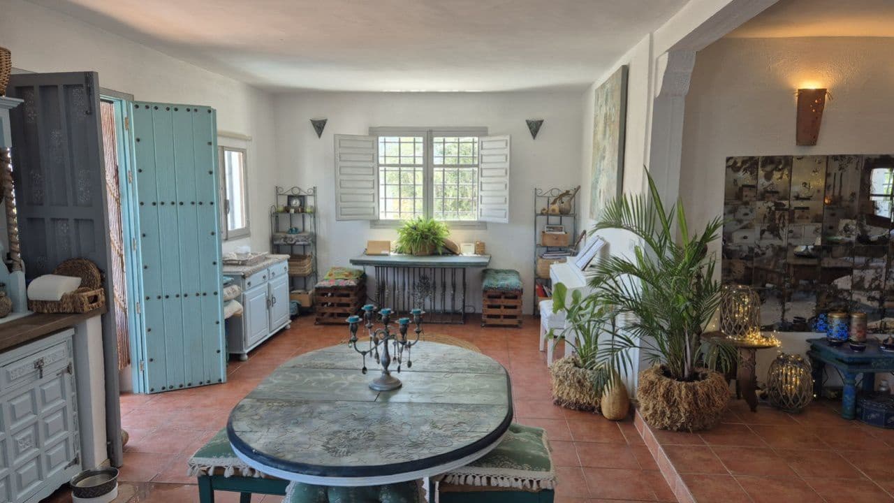 3 soveværelse Finca/Landehus til salg i Tabernas med swimmingpool garage - € 295.000 (Ref: 9959382)