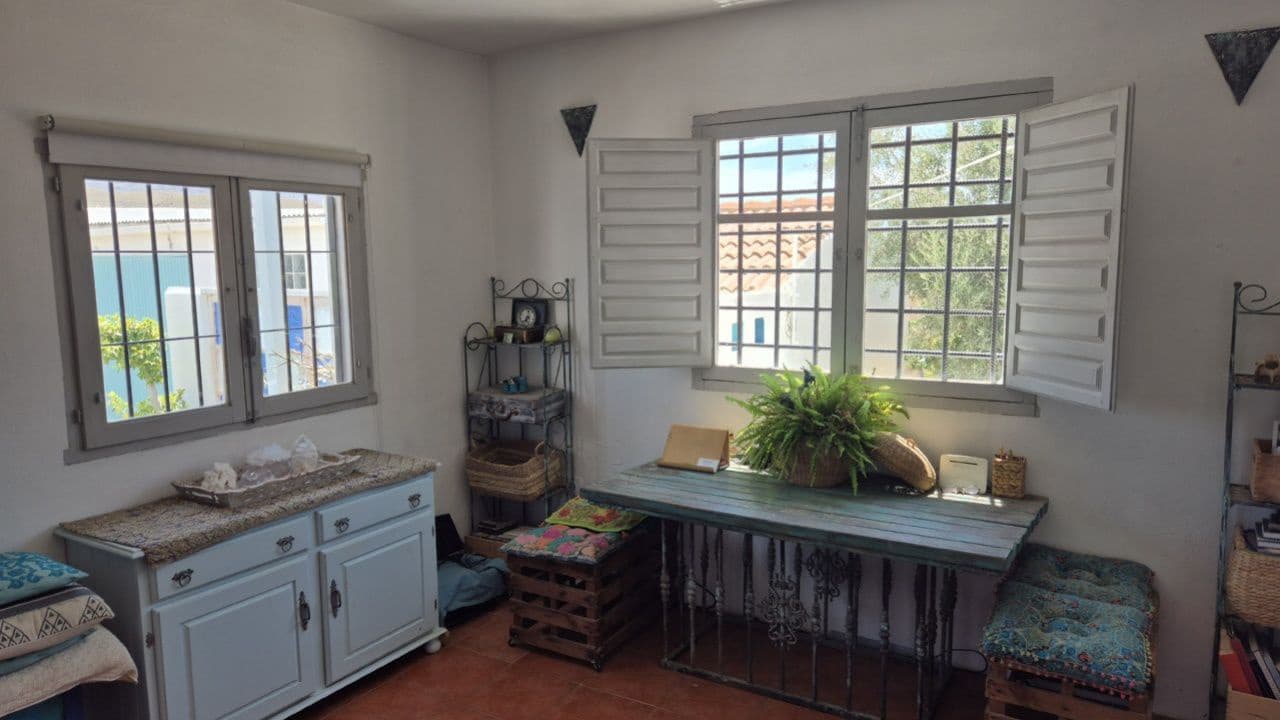 3 soveværelse Finca/Landehus til salg i Tabernas med swimmingpool garage - € 295.000 (Ref: 9959382)