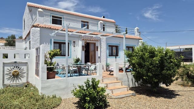 3 chambre Finca/Maison de Campagne à vendre à Tabernas avec piscine garage - 295 000 € (Ref: 9959382)