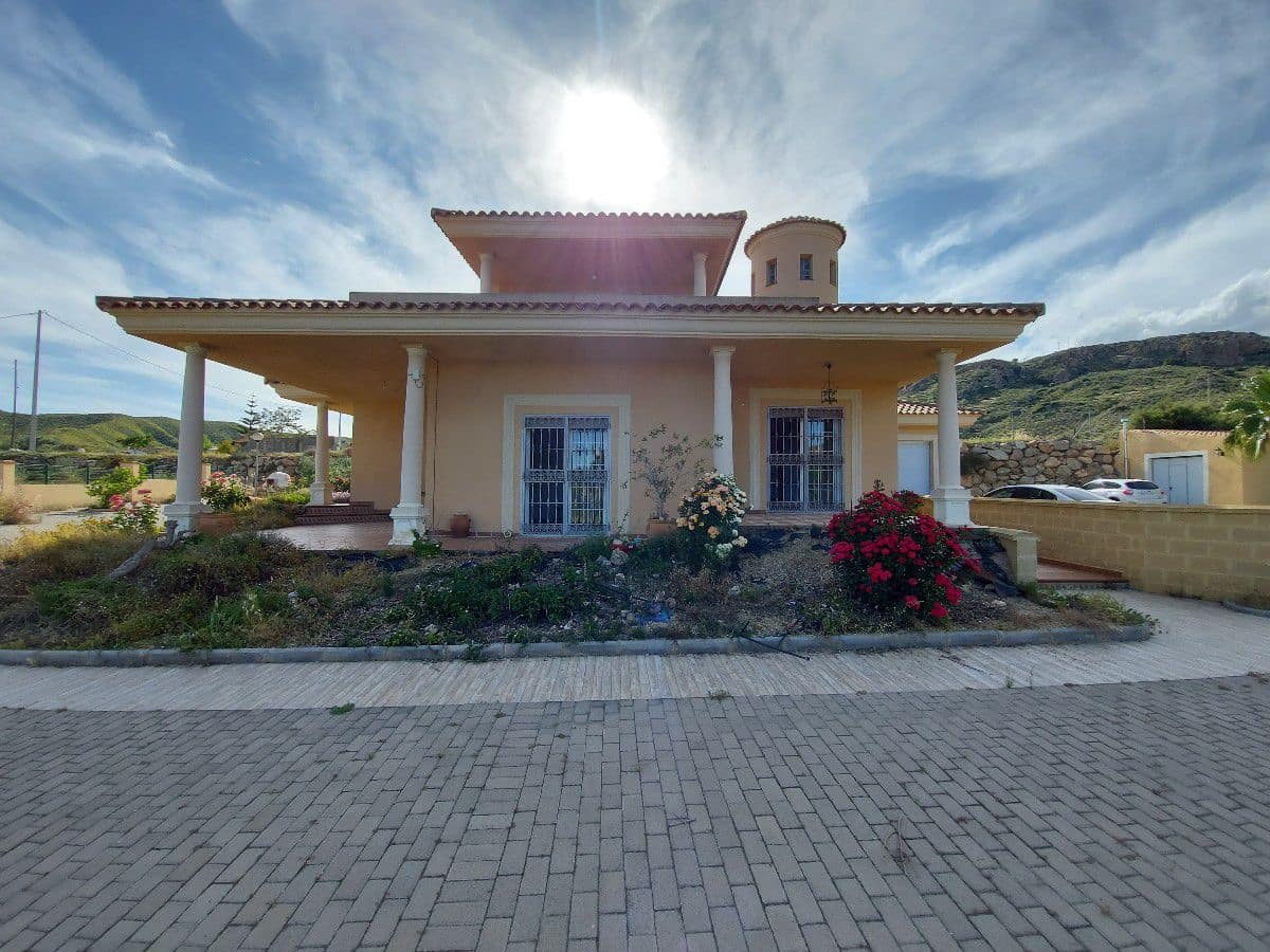 4 chambre Finca/Maison de Campagne à vendre à Cariatiz avec garage - 260 000 € (Ref: 9980210)