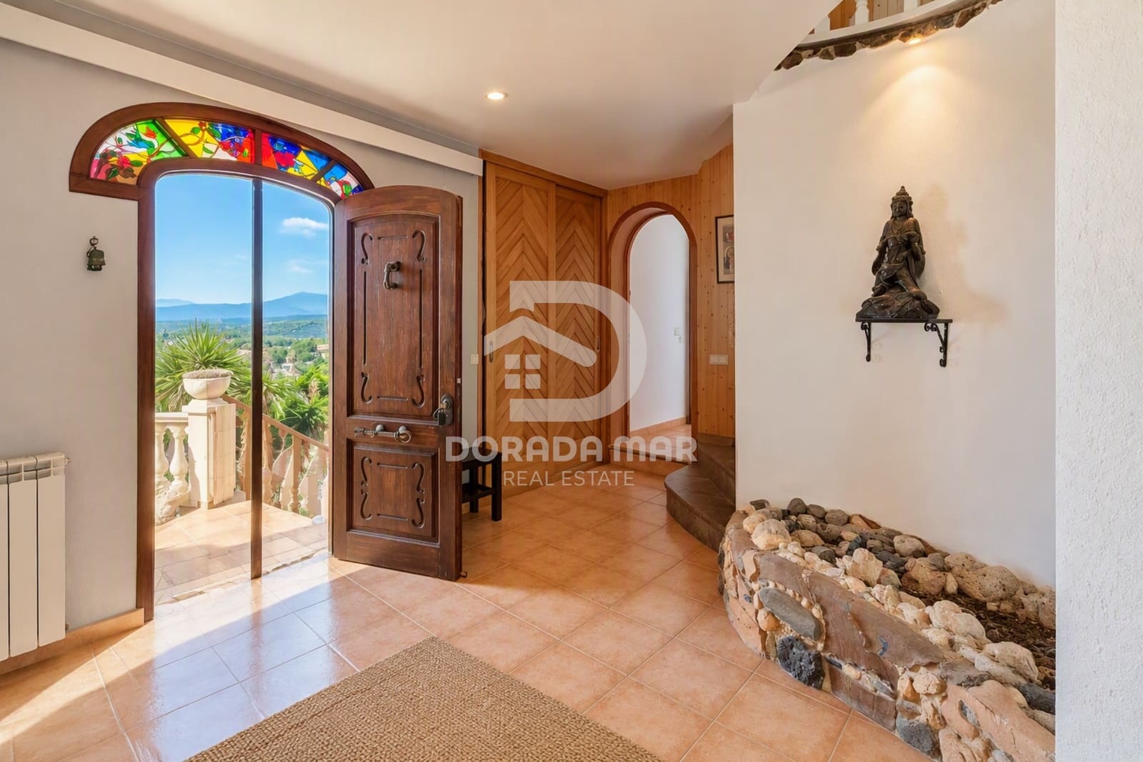 4 bedroom Villa for sale in Olivella - € 389,000 (Ref: 10158342)