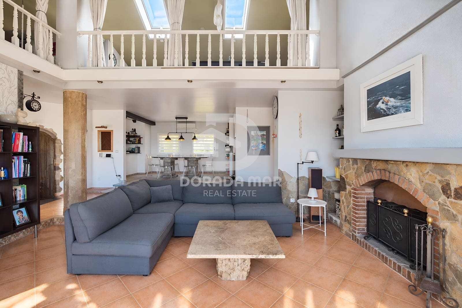 4 bedroom Villa for sale in Olivella - € 389,000 (Ref: 10158342)
