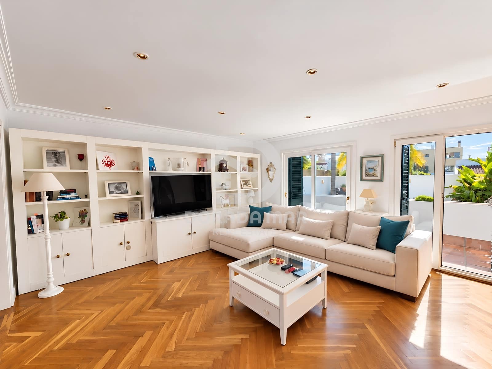 4 bedroom Villa for sale in Sant Pere de Ribes with pool - € 968,000 (Ref: 10158415)
