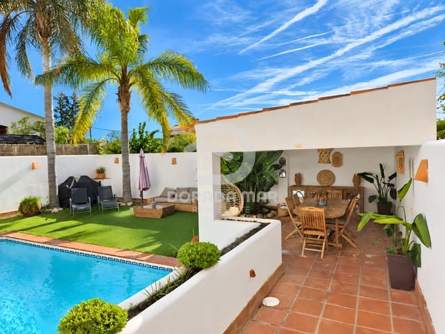 4 soveværelse Villa til salg i Sant Pere de Ribes med swimmingpool - € 968.000 (Ref: 10158415)