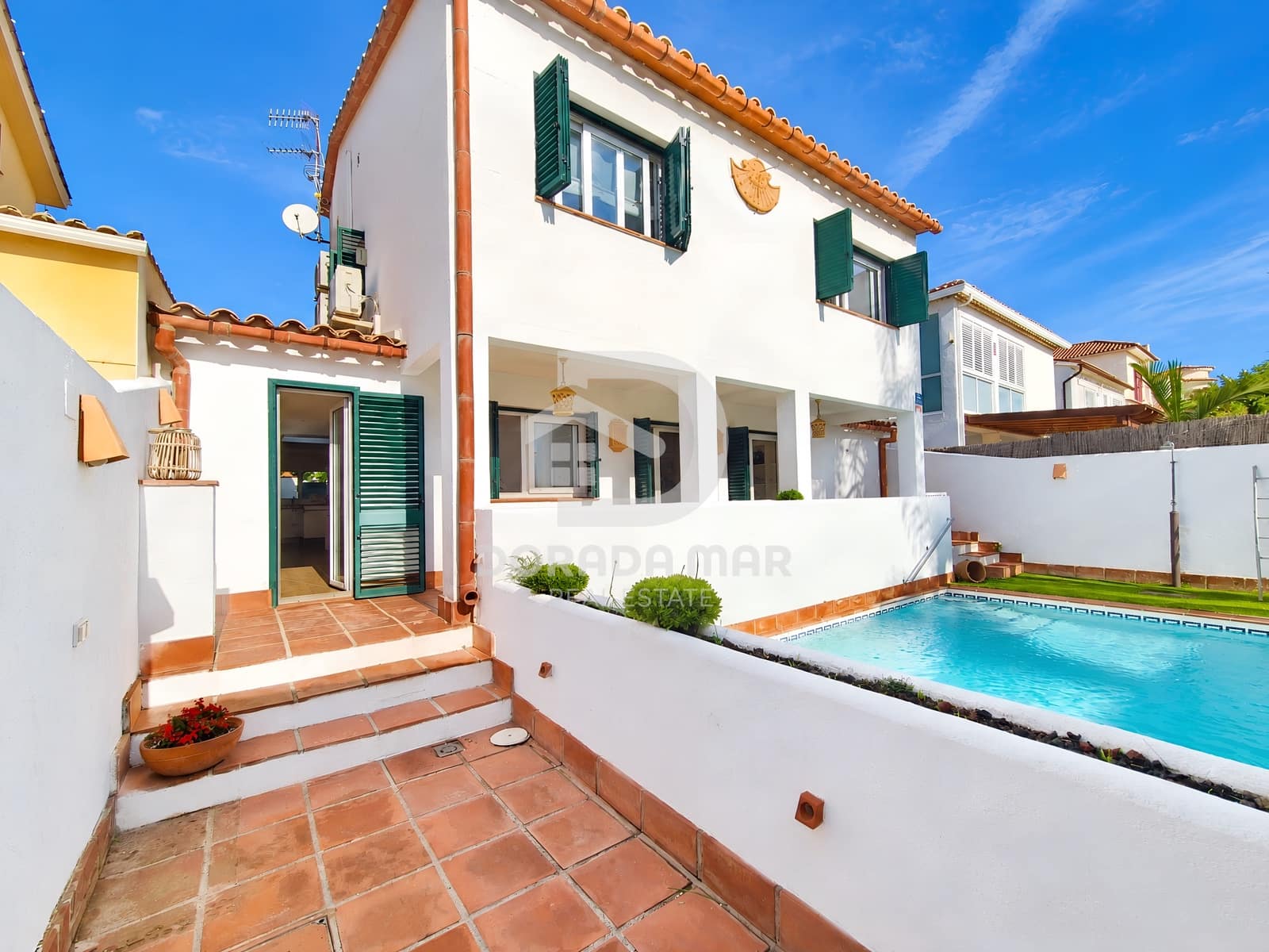 4 bedroom Villa for sale in Sant Pere de Ribes with pool - € 968,000 (Ref: 10158415)