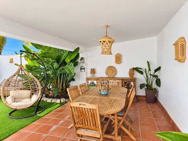 4 soveværelse Villa til salg i Sant Pere de Ribes med swimmingpool - € 968.000 (Ref: 10158415)