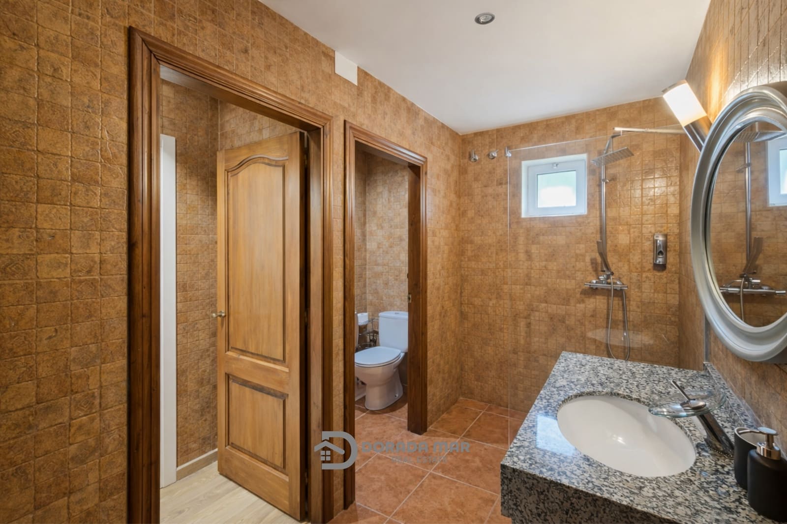 7 sypialnia Pensjonat na sprzedaż w Olivella z basenem garażem - 1 690 000 € (Ref: 9889498)