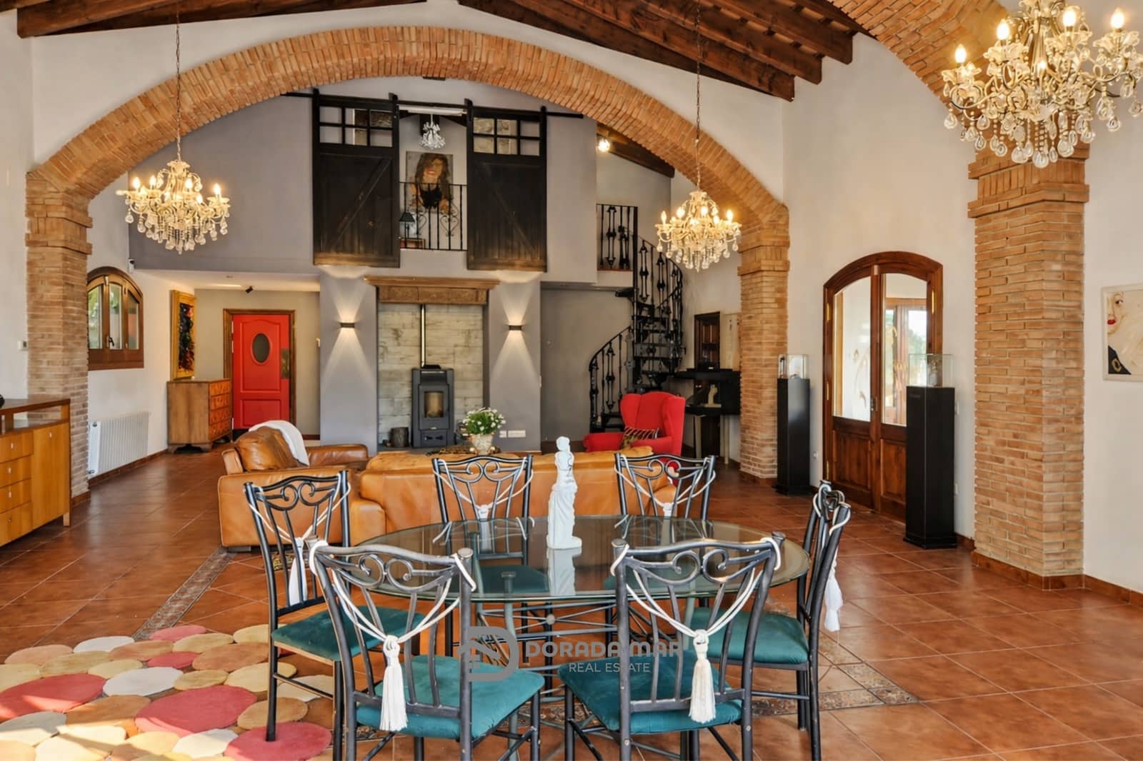 7 sypialnia Pensjonat na sprzedaż w Olivella z basenem garażem - 1 690 000 € (Ref: 9889498)