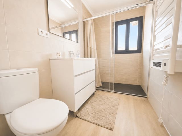 3 bedroom Apartment for rent in Frigiliana - € 1,200 (Ref: 10008308)