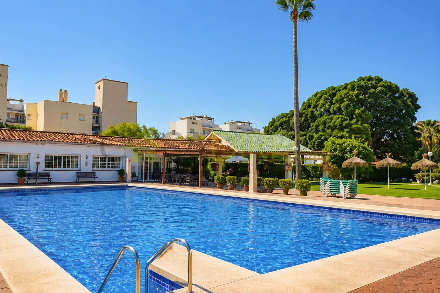 1 camera da letto Villetta Bifamiliare da affittare in Torremolinos con piscina - 1.035 € (Rif: 10010250)