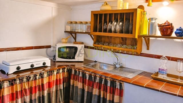 1 sypialnia Finka/Dom wiejski na sprzedaż w Nerja z garażem - 418 950 € (Ref: 10020129)